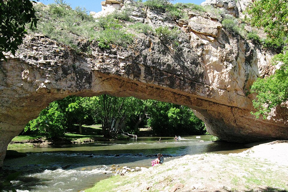 Ayres Natural Bridge Park