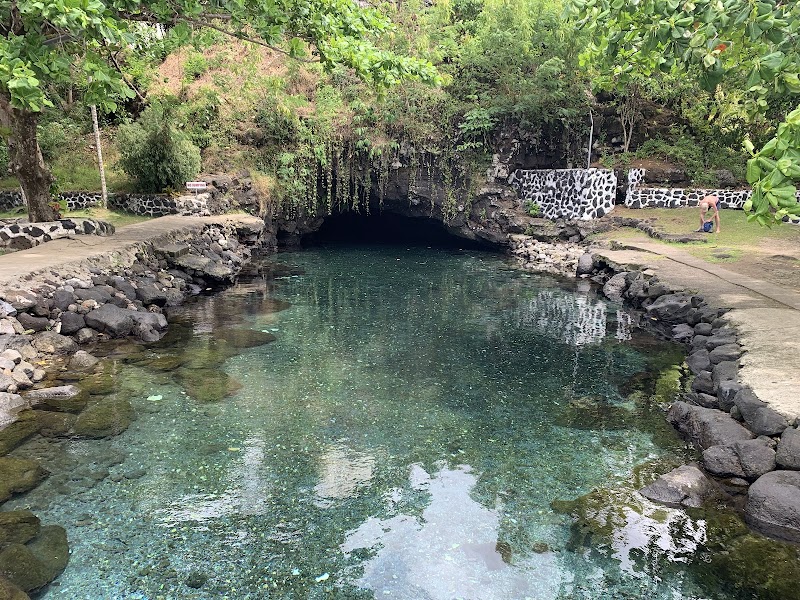 Piula Cave Pool