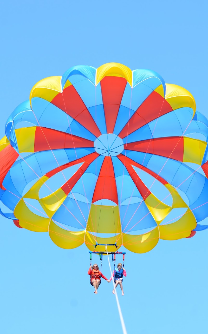 Beaufort Parasail