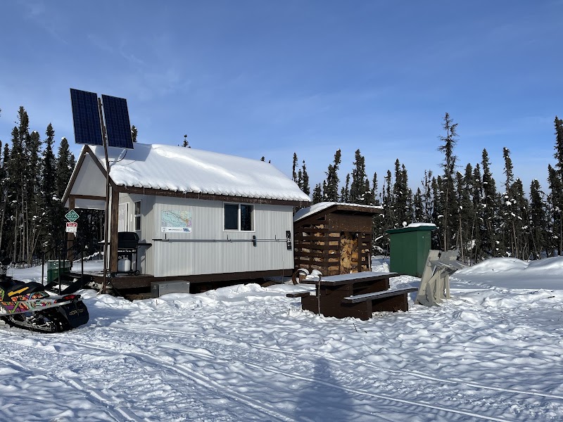 Evie lake shelter