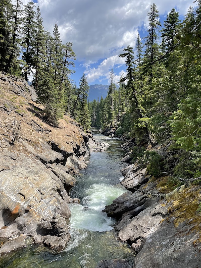 Icicle Gorge Trailhead