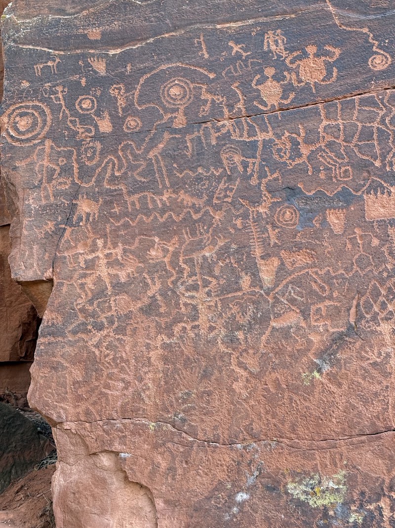 Crane Petroglyph Heritage Site