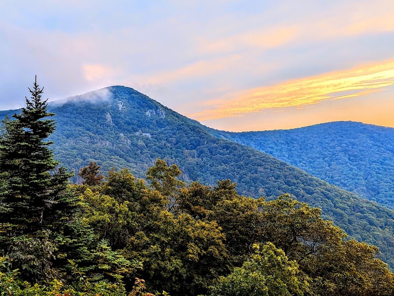 Crescent Rock Overlook