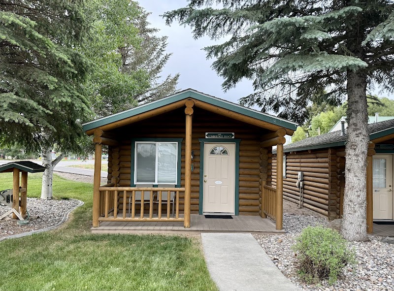 Cabin Creek Inn