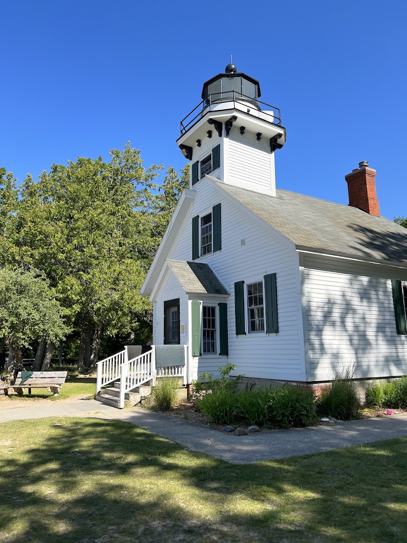 Mission Point Lighthouse Park