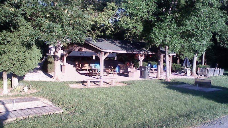 Hones Pointe Campground and park