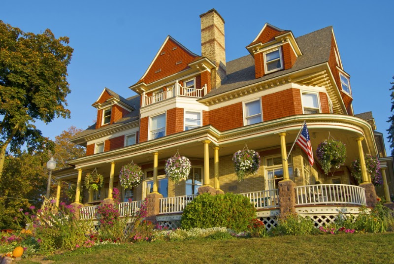 Old Rittenhouse Inn