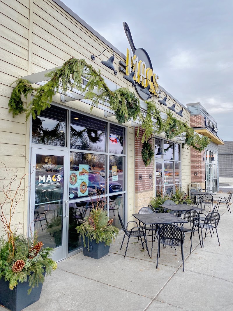 MACS (Macaroni And Cheese Shop) Lake Delton