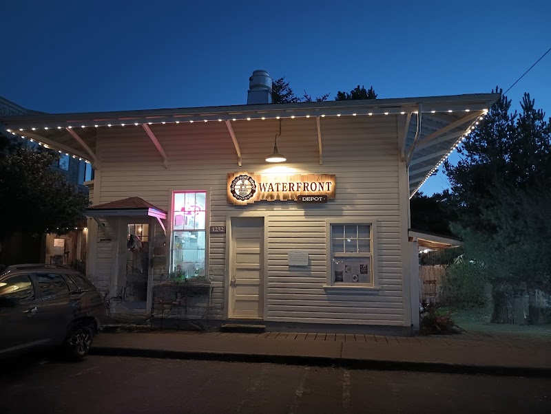 Waterfront Depot Restaurant