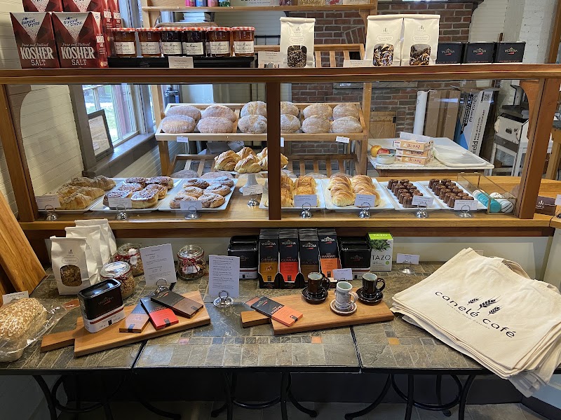 Canelé Café