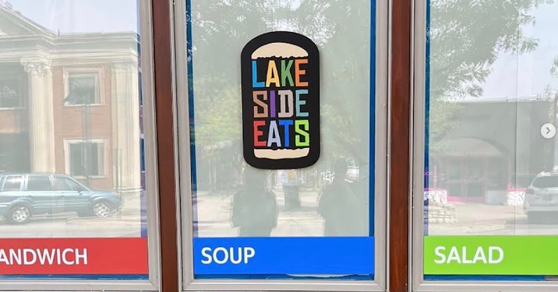 Lakeside Eats