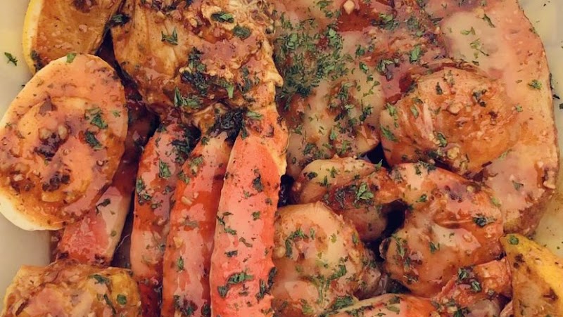 CRACKIN CRAB L.L.C.