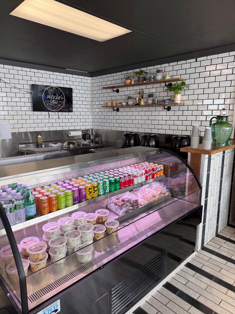 Presque Deli