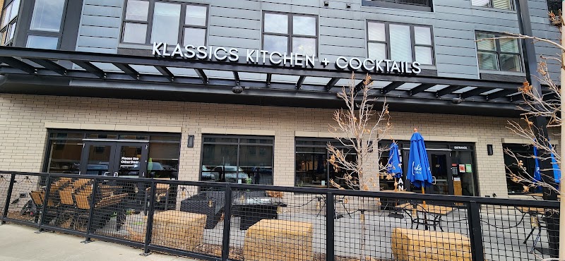 Klassics Kitchen + Cocktails