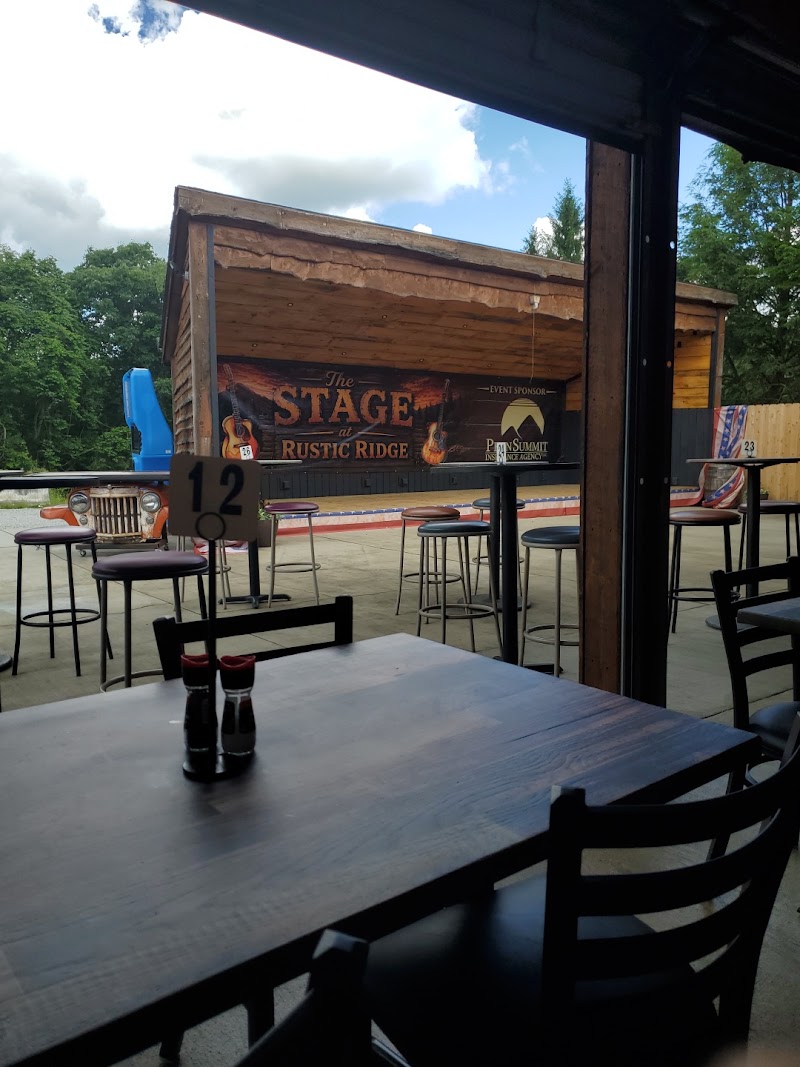 Rustic Ridge The Ultimate Destination Spot-Home of The Pike Pavilion