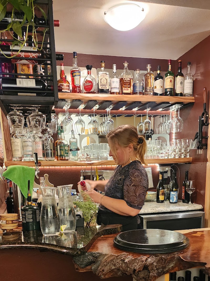 Alder Wood Bistro and Wood-Fired Pizza