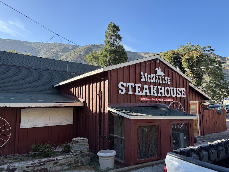 Johnny McNally's Fairview Lodge- Restaurant