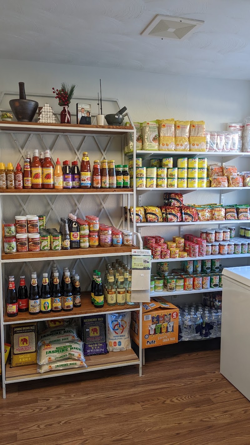 Chili Hill Food Market