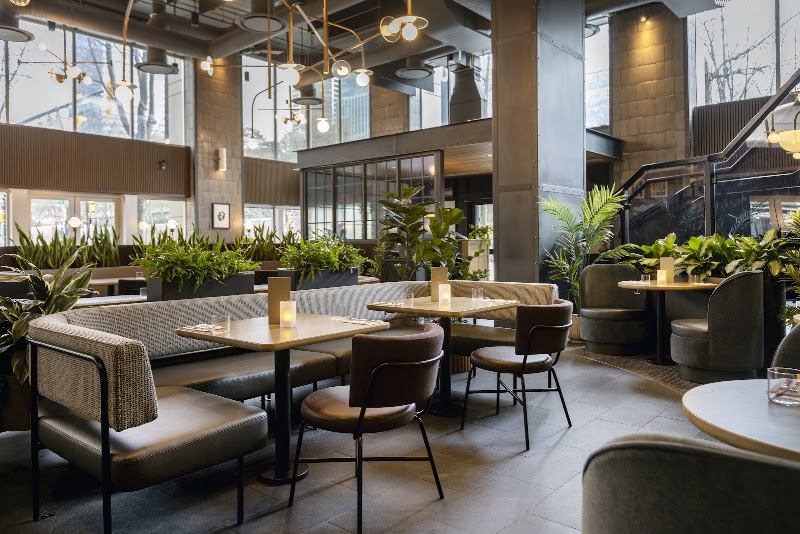 Earls Kitchen + Bar